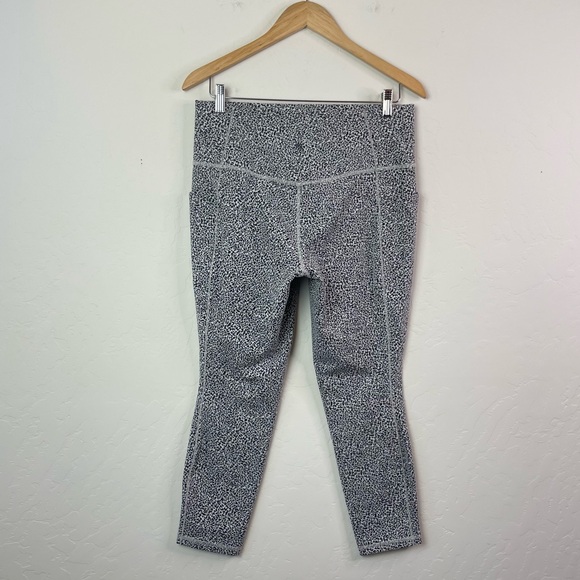 Athleta Women's Ultimate Stash II Textured 7/8 Tights Leggings Size Large - Picture 4 of 16